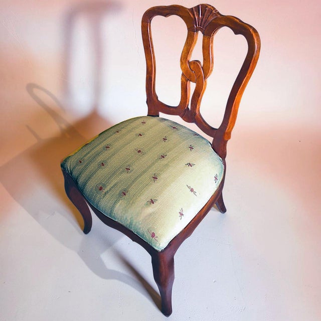 1970s Vintage Italian Chippendale Walnut Dining Chairs With Bee Silk Upholstery - Set of 5 For Sale In Palm Springs - Image 6 of 11