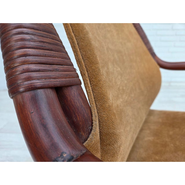 Danish Coffee Table and Armchairs in Rattan and Nubuck Fabric, 1970s, Set of 5 For Sale - Image 9 of 18