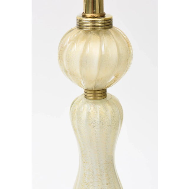 Barovier e Toso Vintage 1940's Murano Rare Barovier E Toso Glass Tiered Tables Lamps With Gold Aventurine and Brass Ring FittingsMCM For Sale - Image 4 of 11