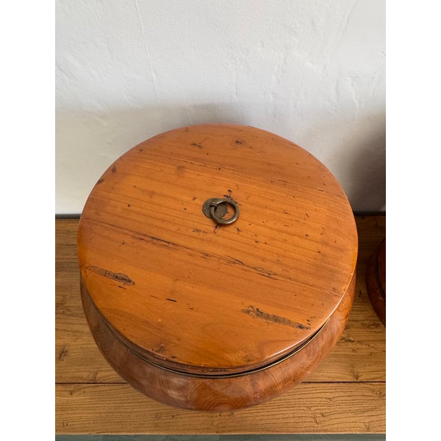 Late 19th Century Antique Chinese Elm Rice Bin Pair With Lids – Primitive Storage Barrels, A Pair For Sale - Image 5 of 11