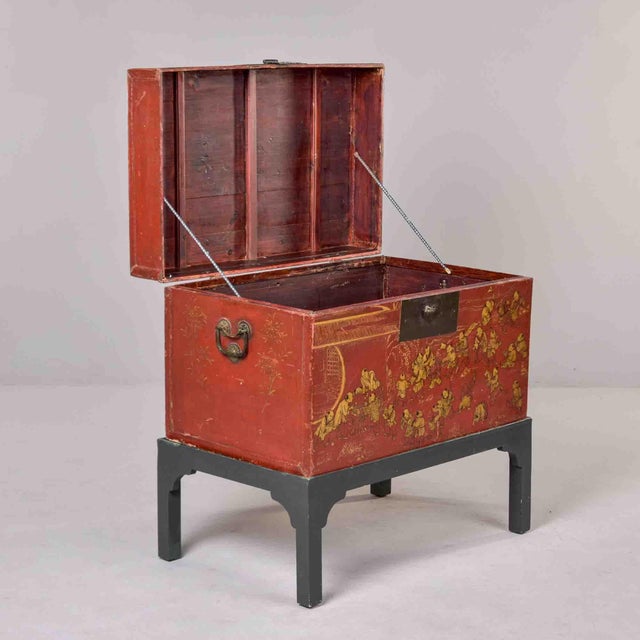 19th Century Chinese Red Lacquer Trunk on Stand With Gilt Decoration For Sale - Image 12 of 12