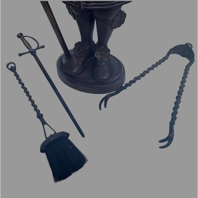Vintage Beefeater Yeoman Warder Figural Fireplace Tool Set Sword Poker Tongs 30” For Sale - Image 6 of 12