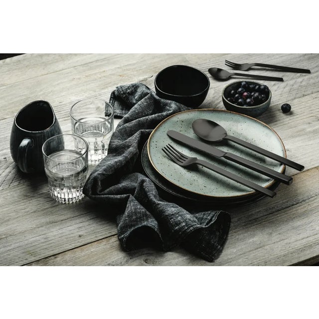 Made in Italy with the highest quality of 18/10 stainless steel, 4,0 mm thick, very durable, ergonomic. Knives have double...