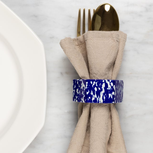 Stories of Italy Macchia su Macchia Blue & Ivory Napkin Rings, Set of 6 For Sale - Image 4 of 5