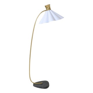 Mid-Century Curved Floor Lamp in Brass and Stone, 1960s For Sale