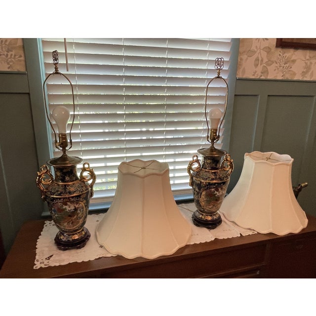 Vintage 6-Piece Japanese Satsuma Style Room Collection - Lamps, Vases & Candlesticks For Sale - Image 9 of 18