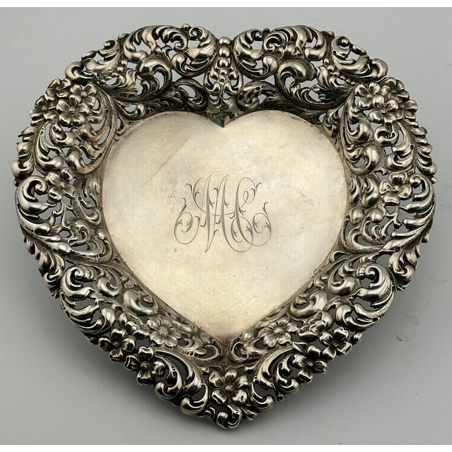 Late 19th Century Beautiful Original Matched Pair of Fancy Antique American Victorian Sterling Silver Heart Shape Bon Bon Serving Dishes For Sale - Image 14 of 18