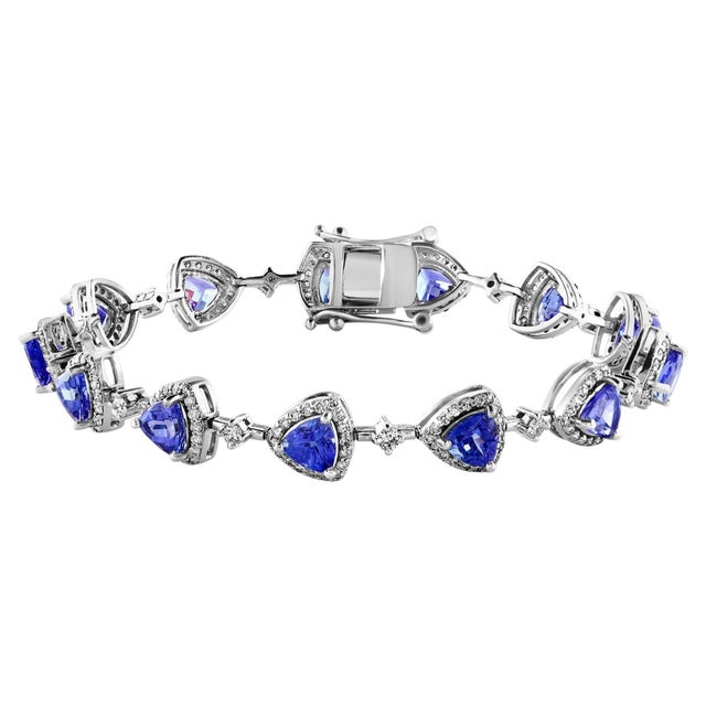 13 Carat Natural Tanzanite & 2.5 Ct Diamond Tennis Bracelet 14 Karat White Gold For Sale - Image 15 of 18