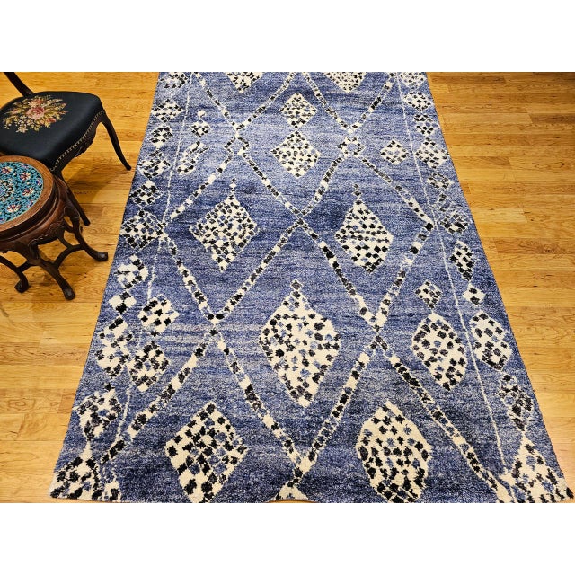Vintage Moroccan Rug, Hand-Knotted Wool, All-Over Geometric Pattern, Blue & Ivory, 6’ X 9’ For Sale - Image 4 of 12