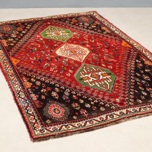 Shiraz Rug in Wool For Sale - Image 9 of 9