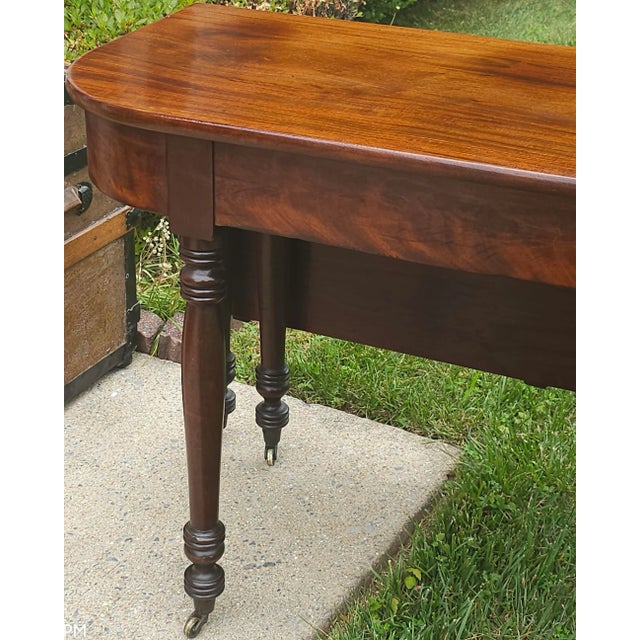 Early 1800s Federal Mahogany Single Drop Leaf Table For Sale - Image 11 of 11