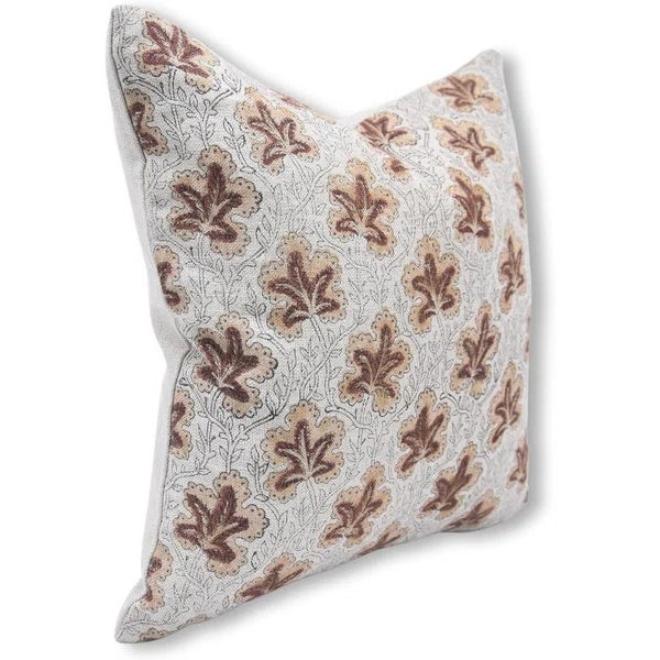 Transform your living area into a haven of style and comfort with Fabdivine’s luxurious hand-block-printed pillow covers....