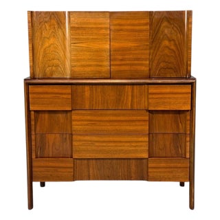 Edmond J. Spence, Sculptural Highboy, Walnut, Sweden, 1950s For Sale