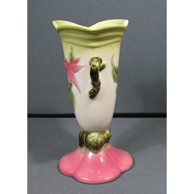 1950s Hull Woodland W-18 Chartreuse & Pink Hi-Gloss Art Pottery Vase For Sale In Austin - Image 6 of 14