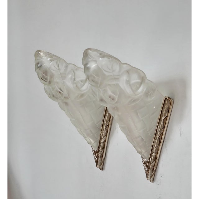 Metal French Art Deco Wall Sconces by Jamain & Degue 1920s France - A Pair For Sale - Image 7 of 14