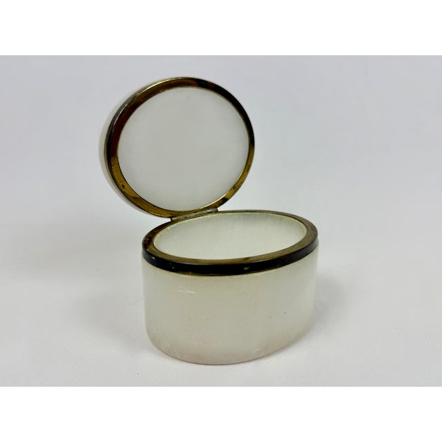 Mid-Century Italian Volterra Alabaster Trinket Box, 1960s For Sale - Image 9 of 9