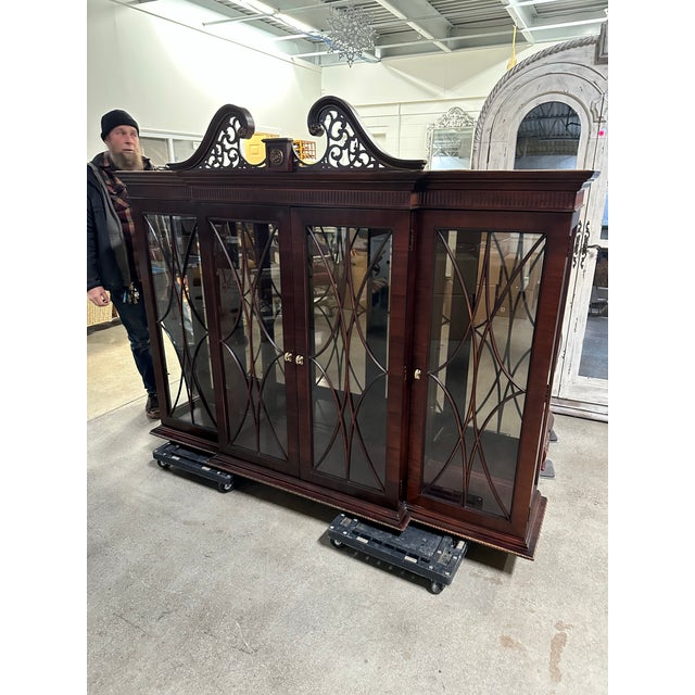 1990s Century Furniture Federal Style Mahogany Breakfront China Cabinet For Sale - Image 10 of 11