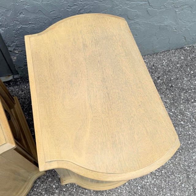 Vintage French Provincial Burlwood Nightstands by Detroit Furniture - A Pair For Sale - Image 9 of 10