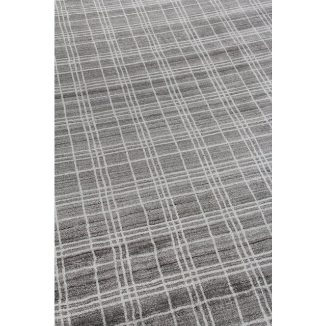 Cambridge Hand loom Bamboo/Silk Silver/White Rug-12'x15' For Sale In Los Angeles - Image 6 of 8