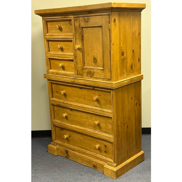 Rustic Scrubbed Pine Farmhouse Chest of Drawers For Sale In New York - Image 6 of 12
