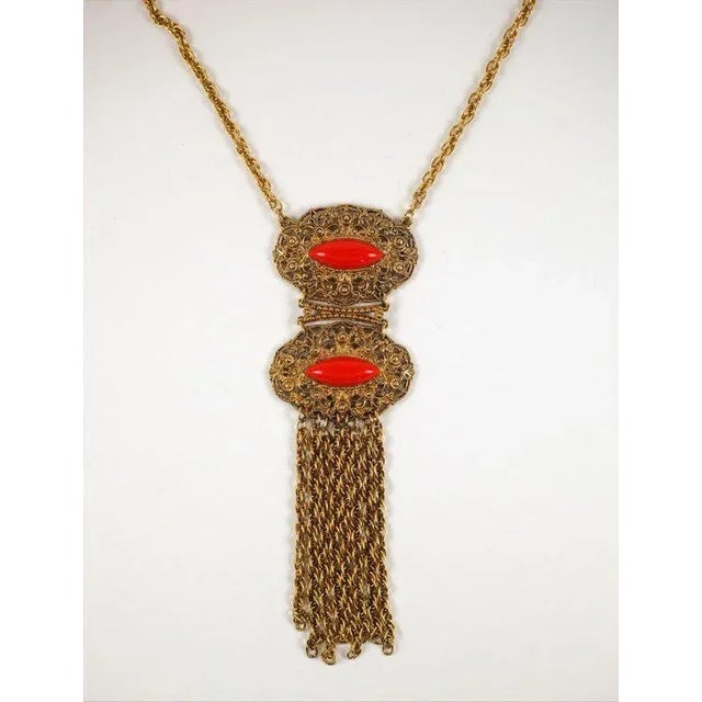 Mid-Century Modern 1950s Goldtone Filigree and Faux Coral Pendant Necklace For Sale - Image 3 of 9