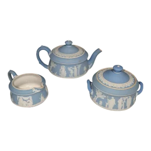 Wedgwood Jasperware "Saint Louis" Tea Set