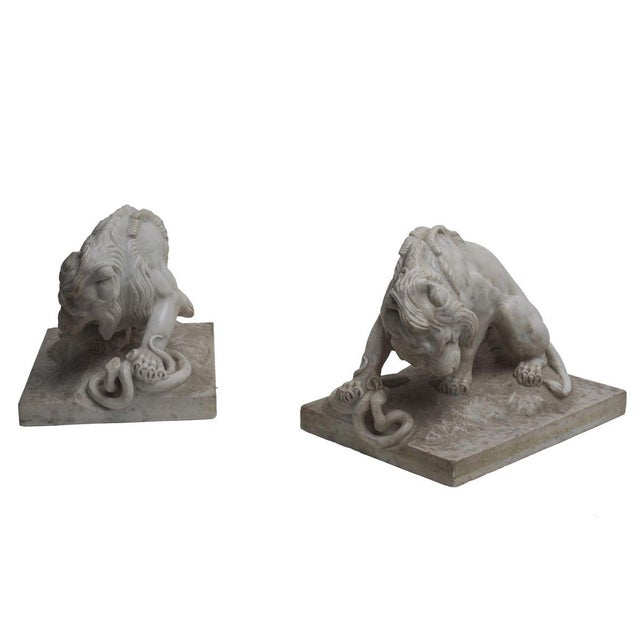 Late-19th Century French School Marble Lions, Set of 2 For Sale - Image 3 of 6