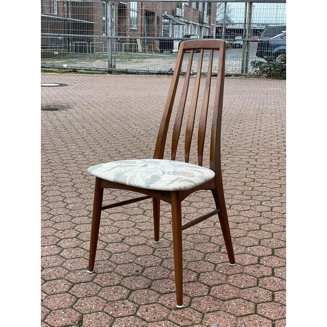 Brown Eva Chairs in Dark Stained Oak by Niels Koefoed for Hornslet, 1960s, Set of 4 For Sale - Image 8 of 11