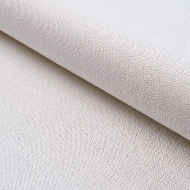 Schumacher Leo Glazed Linen Fabric In Ivory For Sale