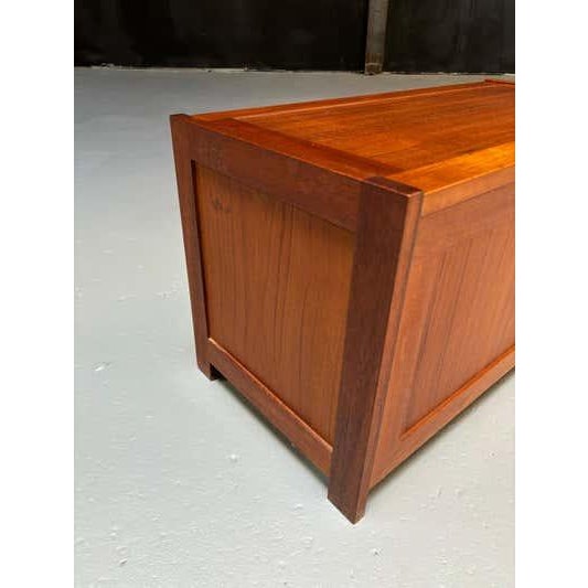 Mid 20th Century Scandinavian Modern Teak Locking Box by O. Schjøll & B.K. Handest For Sale - Image 10 of 14