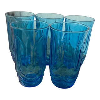 Period Mid 20th Century Anchor Honking Mid Century modern Colonial Tulip Laser Blue Glasses - Set of 5 For Sale