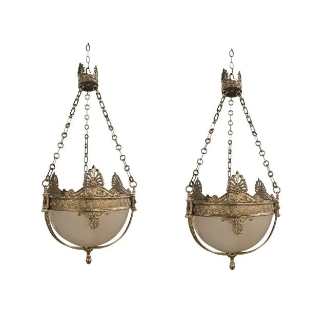 Edward F. Caldwell & Co. 1920s Neoclassic Style Silver Plated Light Fixture For Sale - Image 4 of 7