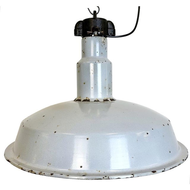 Large Mid-Century Industrial Grey Enamel Factory Lamp, 1950s For Sale - Image 17 of 17