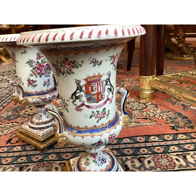 Antique White Pair of Samson Famille Rose Porcelain Vases For Sale - Image 8 of 13