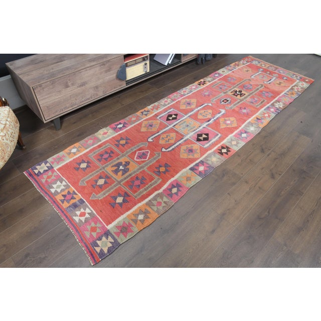 Tribal 1970s Turkish Oushak Handmade Wool Cotton Pink Runner Rug For Sale - Image 3 of 11