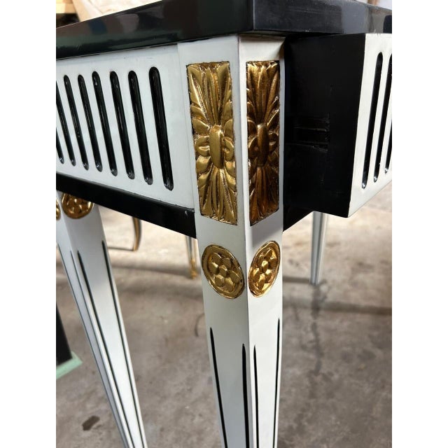 1960s Courtly checkered Console Table-Black/white For Sale In Orlando - Image 6 of 6