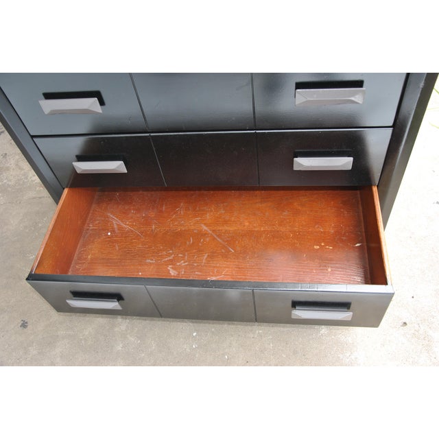 Raymond Loewy Mid-Century Modern Mengel Raymond Loewy Style Ebonized Dresser For Sale - Image 4 of 7