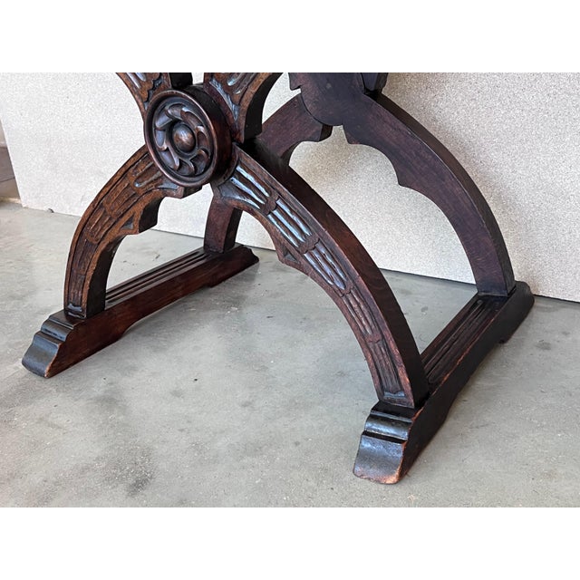 19th Century Pair of Carved Walnut Folding Scissors Savonarola Bench or Settle For Sale - Image 12 of 18