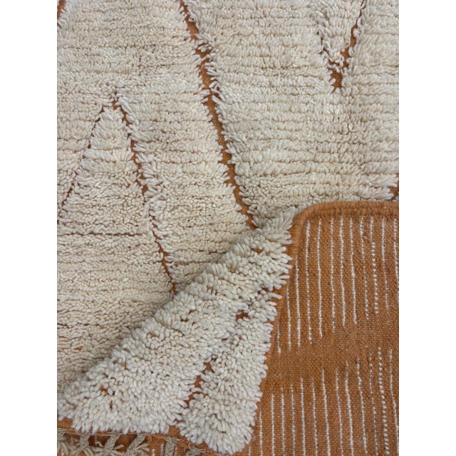 Mid-Century Modern Moroccan Beni Ouarain Wool Rug, 2010s For Sale - Image 3 of 15