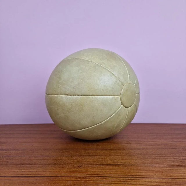Mid-Century Modern Vintage Leather Medicine Ball, 1960s For Sale - Image 3 of 6