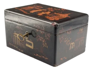 Antique Chinese C Qing Export Box With Lock & Key
