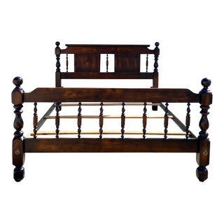 Vintage Queen Size Cannonball Spindle Bed For Sale