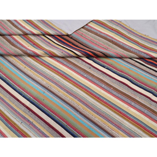 Beige Galerie Shabab Collection Mid-20th Century Turkish Flatweave Kilim Carpet For Sale - Image 8 of 8