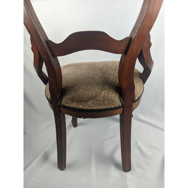 Antique Victorian Carved Wood Side Chair With Portrait Medallion & Figured Wood For Sale - Image 10 of 17