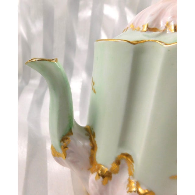 Late 18th Century Small Stunning Pink and Green Leaonard Austria Milk Jug # 26951 For Sale - Image 4 of 7