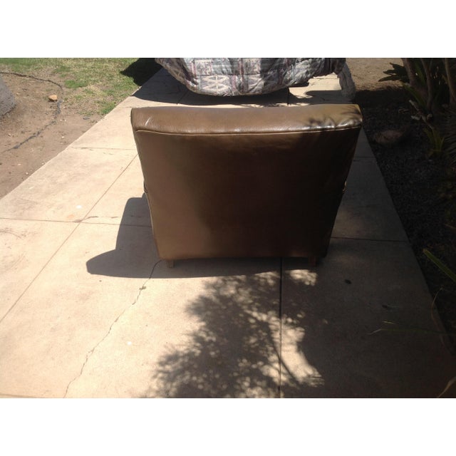Mid-Century Modern Leather Club Chair For Sale - Image 4 of 10