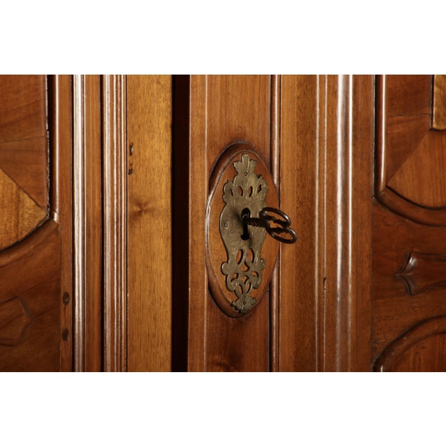 Large Antique Baroque Cabinet in Walnut, 1750 For Sale - Image 18 of 18
