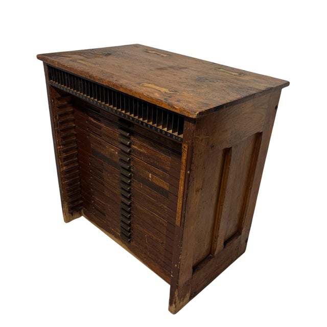 Antique Hamilton Printer’s Flat File Cabinet With 17 Drawers For Sale - Image 10 of 12