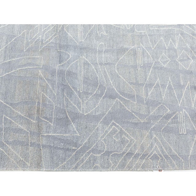 Modern Eskayel Akimbo Grey and White Handmade Rug by Doris Leslie Blau For Sale - Image 4 of 8