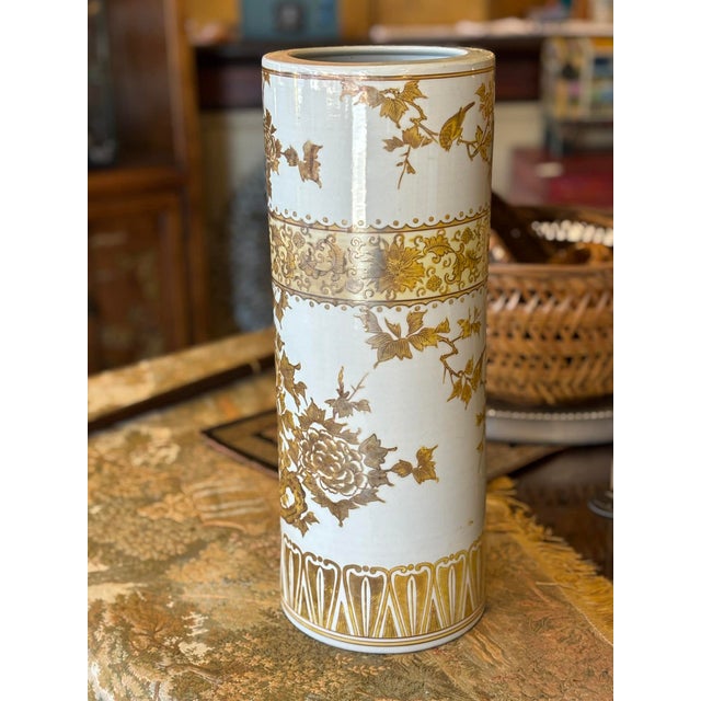 1960s Vintage Chinese Ceramic Yellow and White Floral Umbrella Holder For Sale - Image 5 of 8